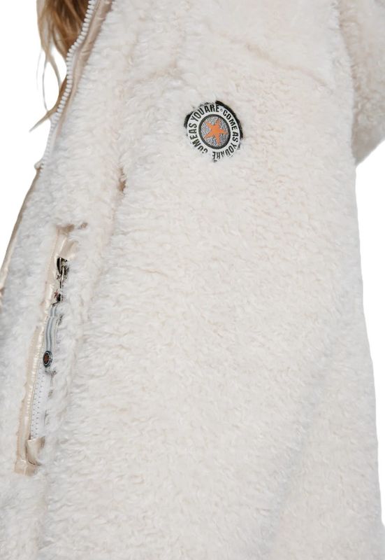 Ginny Shaggy Short White